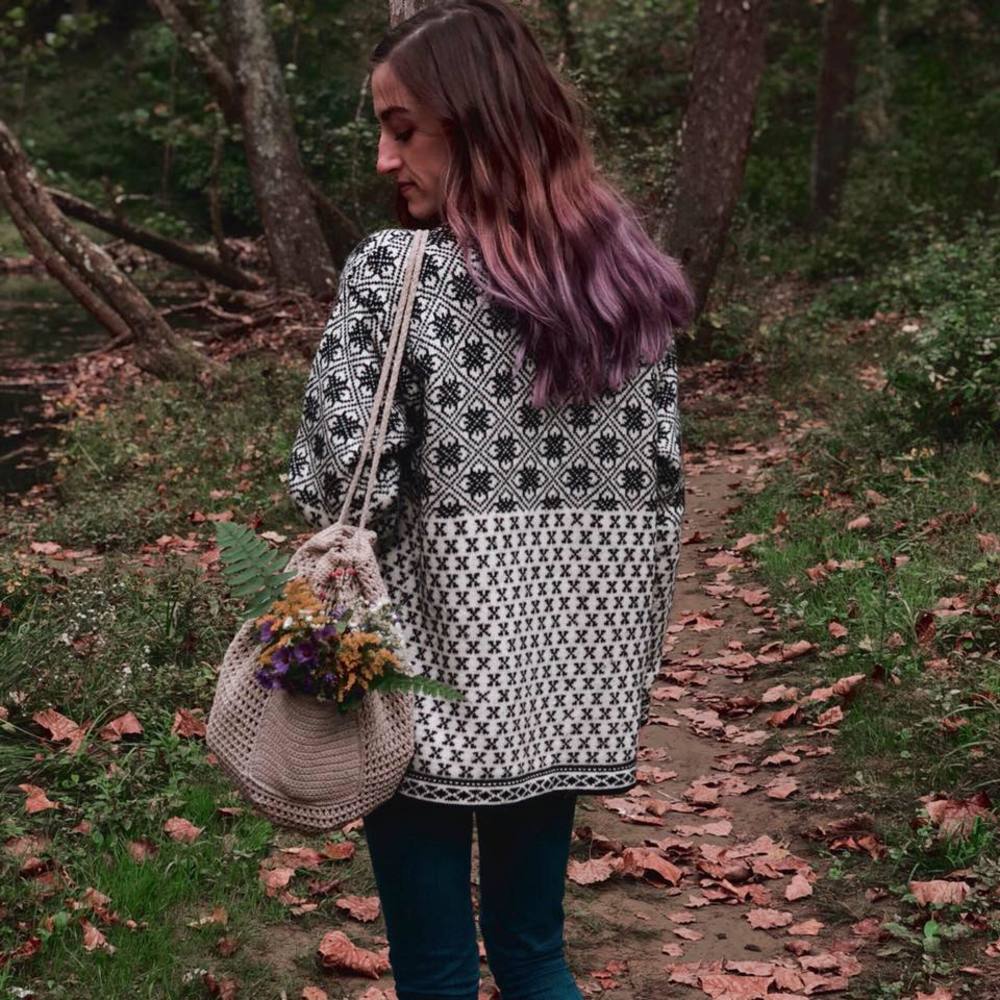 Meet your Posher, Amelia